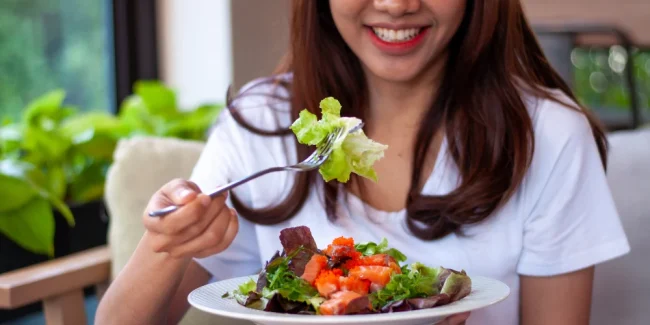 dis-beyazlatma-sonrasi-yemek